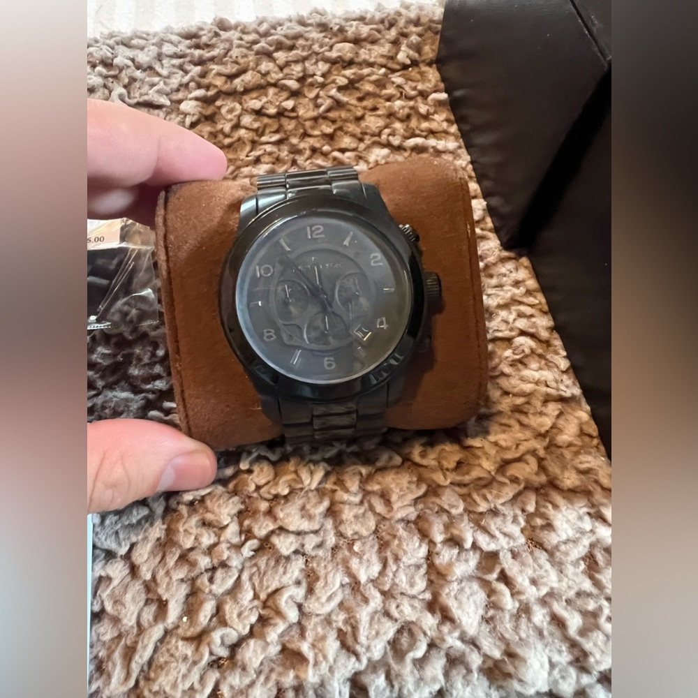 Men’s Dark Gray Michael Kors Watch (Price Tag, Packaging, Extra Links Included)